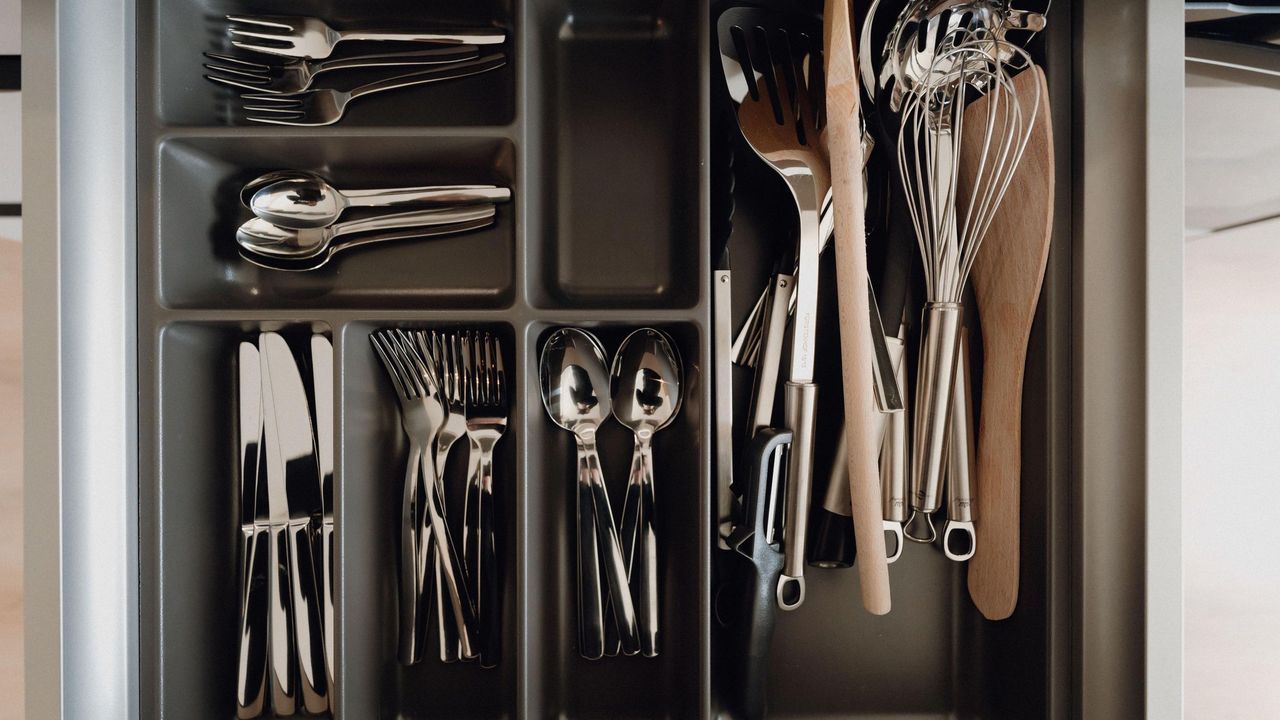 Küche / Küchenzeile Küche / Küchenzeile